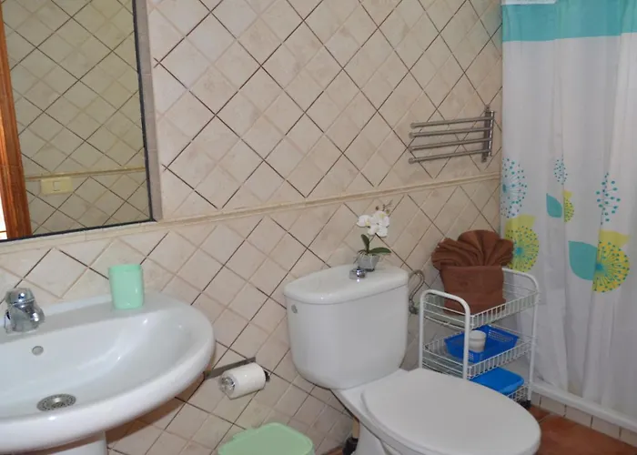 La Lonja 2 * 바예그란레이